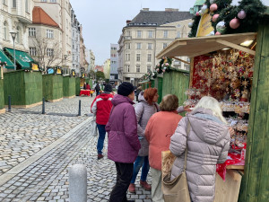 Na vánočních trzích v Brně část prodejců otevře stánky, zbylí dostanou kompenzace