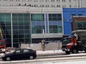 Střecha Technického muzea v Brně nevydržela váhu napadaného sněhu