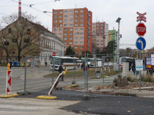 Brněnské Mendlovo náměstí se od soboty částečně zprůjezdní