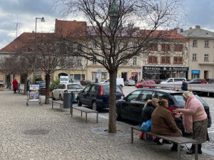 Jako v Brně. Řidiči zaplatí za parkování ve Znojmě online