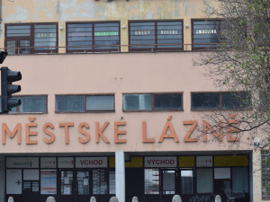 Brno touží po rehabilitačním centru v městských lázních. Jen další vizualizace do šuplíku, kritizuje městská část