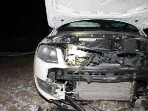 Opilí řidiči na jižní Moravě přehlídli kruhové objezdy