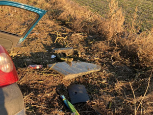 Řidička na jižní Moravě nabourala do stromu. Tragická nehoda má dvě oběti