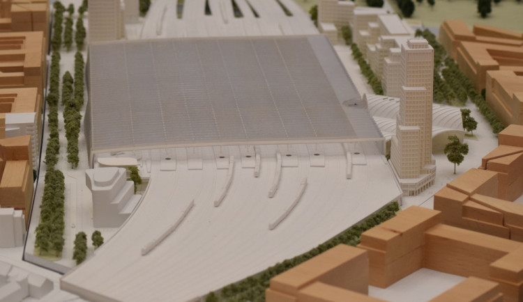 Brno přivezlo do obchoďáku 3D model vysněného vlakového nádraží