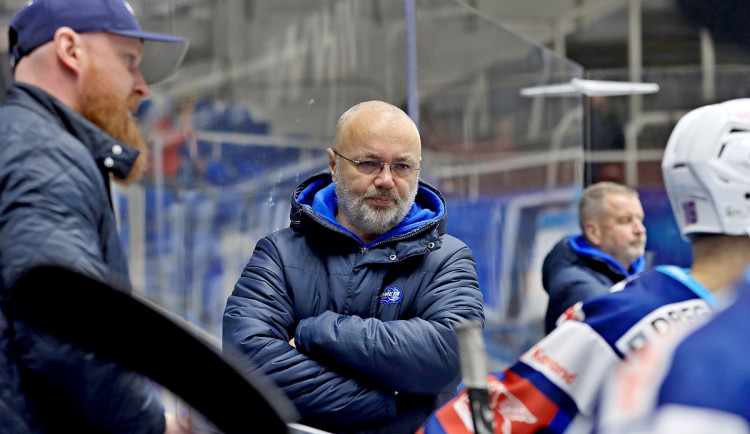Trenér Komety Jiří Kalous jde společně s týmem do karantény