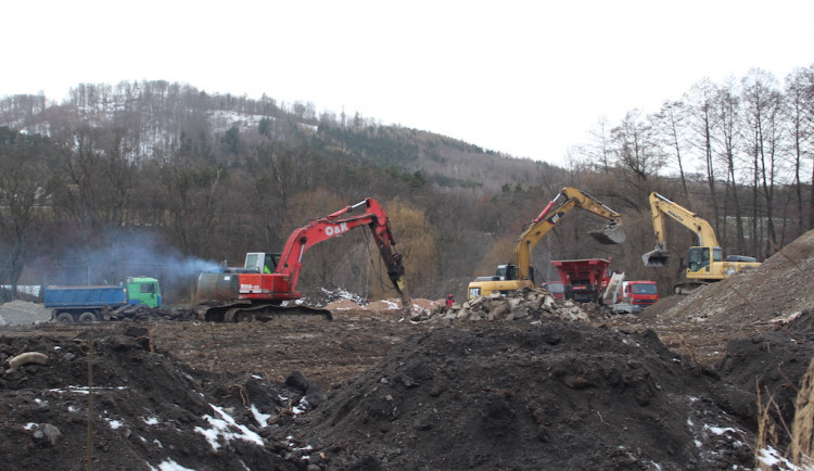 Blansko vyhlíží nový obchoďák. Kvůli stavbě zbouralo skleníky bývalého zahradnictví