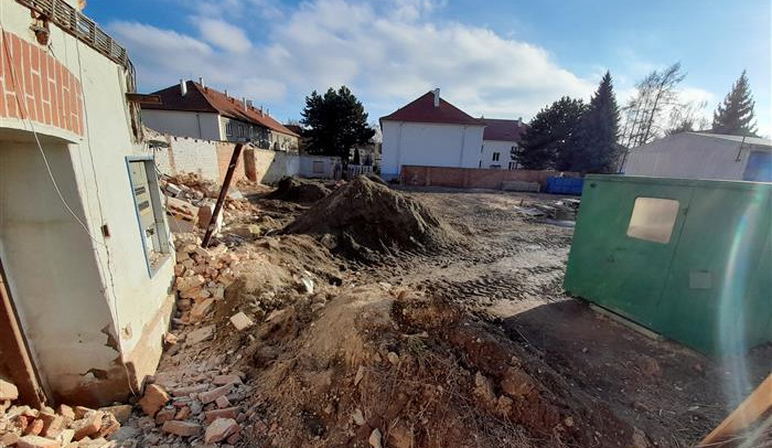 Ve Vyškově zmizí zbylé chátrající budovy bývalých komunálních služeb