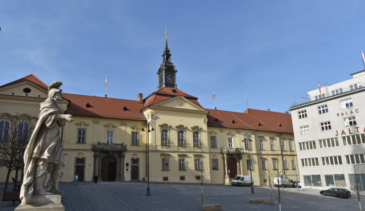 Brno se chystá na souboj o křeslo primátora. Lídry odtajnili sociální demokraté, Zelení i Piráti