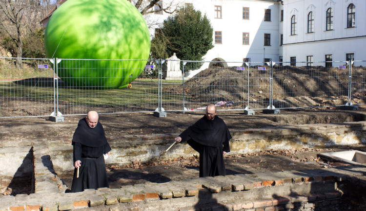 V obnoveném Mendlově skleníku nebude chybět ani slavný hrách
