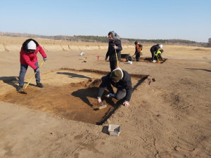 Další nálezy na trase dálnice D55. Archeologové objevili keltskou pec