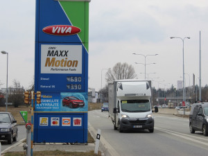 Brno drtí zdražování pohonných hmot. Ceny trápí i dopravní podnik