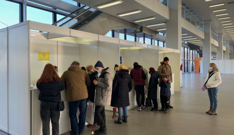 size4-1646212307594-60-na-brnenske-vystaviste-miri-uprchlici-z-ukrajiny-otevrelo-se-tam-centrum-pomoci