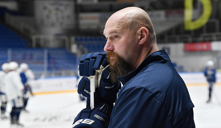 size4-16366375310855-60-navrat-bosse-na-stridacku-zabransky-bude-znovu-trenovat-kometu