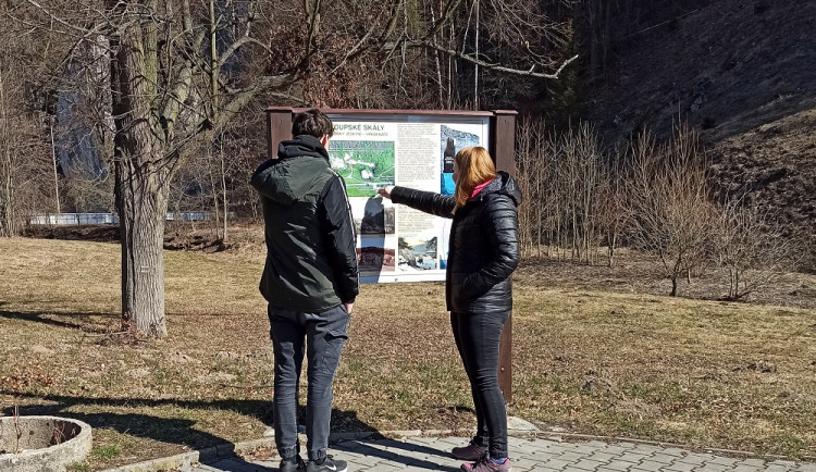 U jeskyní v Moravském krasu čeká turisty obnovená naučná stezka