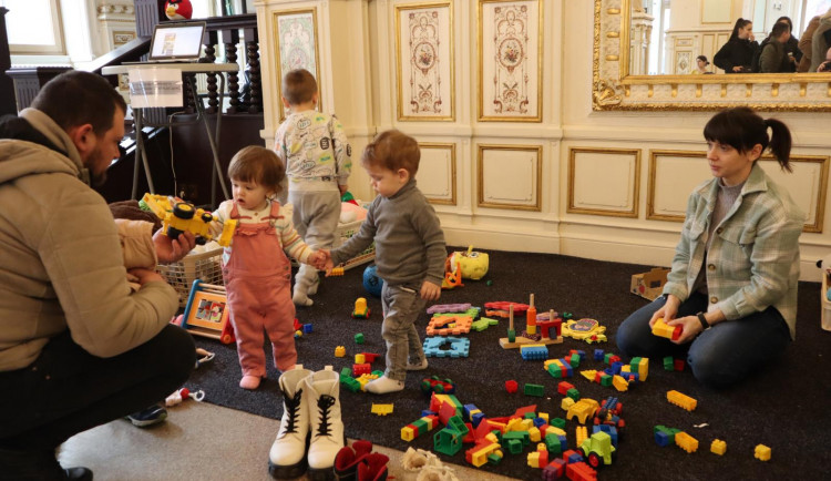 Kavárna Pošta sloužící policii se proměnila v dočasné útočiště pro ukrajinské uprchlíky