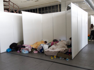 Na brněnském výstavišti spí stovky Ukrajinců. Čekají, až se jim najde nové ubytování