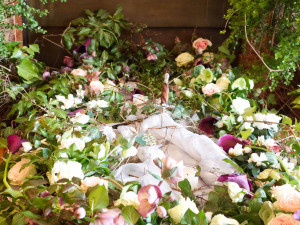 Slavnou brněnskou vilu, v níž nocoval i Fidel Castro, provonělo přes tisíc květin