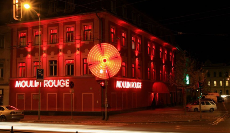 Legendární brněnský noční klub Moulin Rouge