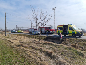 Motorkář vlétl do protisměru a narazil do dodávky. Na místě zemřel