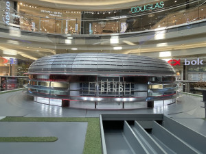 V Brně je dominantou obchoďáku 3D model vysněné hokejové haly