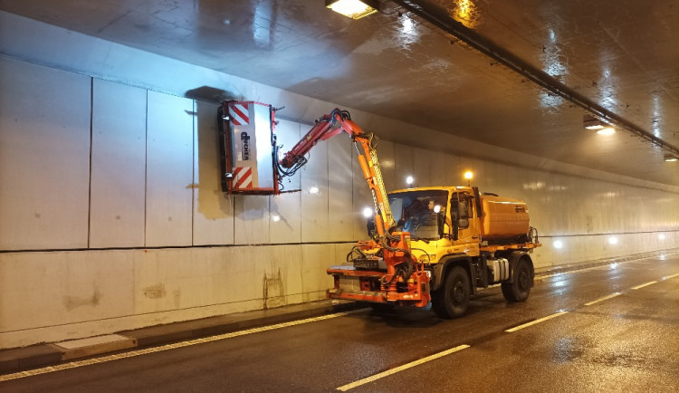Pisárecký tunel se dočká opravy nejdříve za dva roky. Řidiče ale potrápí krátkodobé uzavírky