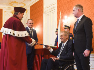 Prezident Zeman jmenoval nového rektora Mendelovy univerzity