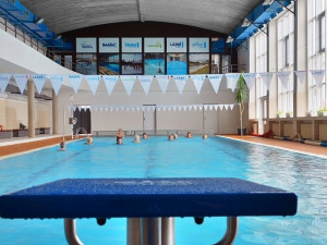 Bazén ve waldorfské škole v Brně čeká oprava. Nově poslouží i veřejnosti