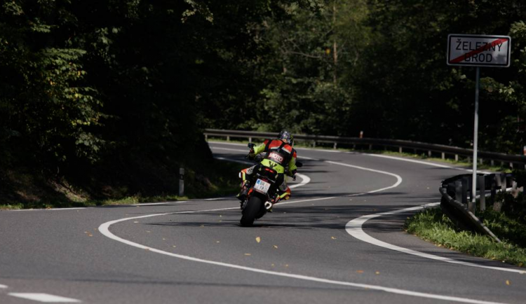 814DBC1A-0E8B-4513-98F6-F02E1E39F636