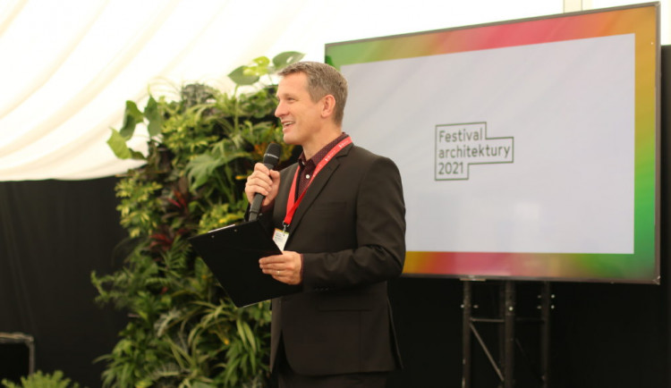 Festival architektury 2022 poradí, jak snížit výdaje za elektřinu a plyn