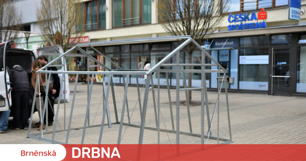 Blansko lernt Kunst kennen.  Kommen Sie, um Samen auszutauschen, locken Sie die Autoren des Gewächshauses auf den Platz.  Firmennachrichten Brněnská Drbna