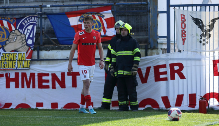 Fotbalisté Zbrojovky zvládli derby s Vyškovem a jsou blízko postupu