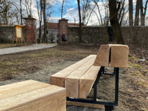 Lidé z Rosic mohou odpočívat v obnoveném zámeckém parku