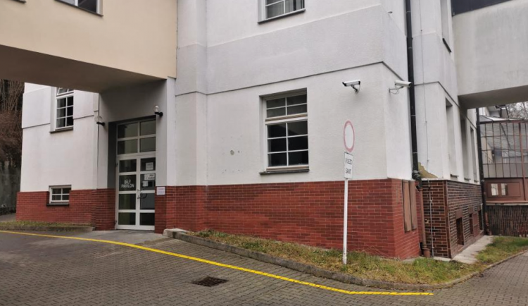 Semilská nemocnice bude mít rehabilitační ústav. Ortopedie se přesune do Jilemnice