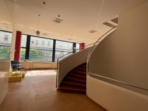 Návrat do první republiky. Brněnský hotel Avion po dvanácti letech ožívá 