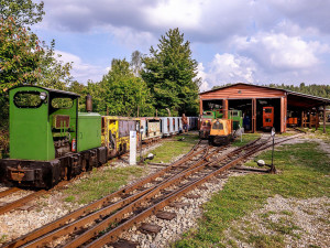 Ze Zbýšova vyjely první historické vlaky. Letos už po šestnácté