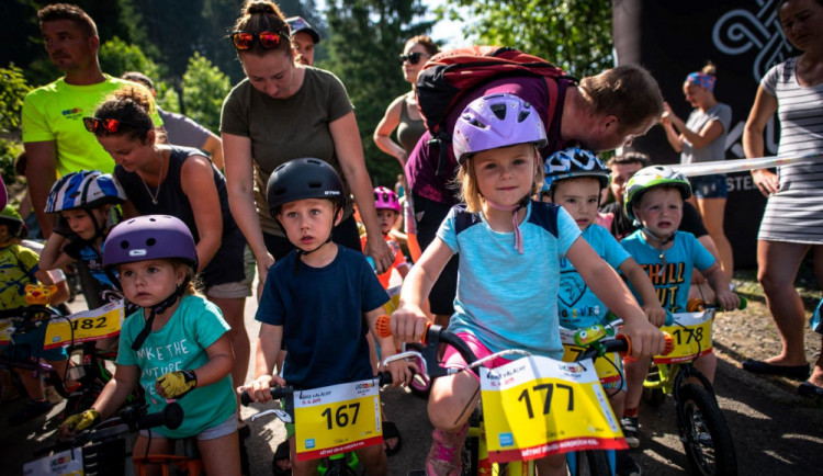 Závody i zábava pro celou rodinu: pojeďte na Bike Valachy Bílá