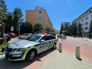 Brněnskou ubytovnu zachvátil požár. Hasiči evakuovali desítky lidí