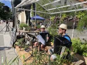 Vystoupení Duo Absoluto zahájilo dnes neoficiálně Maraton Hudby