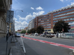 Brněnští cyklisté jásají. Město jim namalovalo cyklopruh přes rušnou silnici