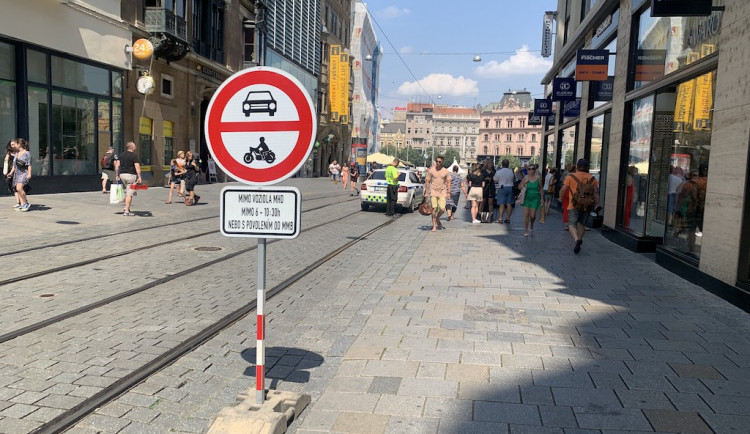 Brno zpřísnilo vjezd do centra. Z náměstí vyhnalo taxikáře a omezilo rezidenty