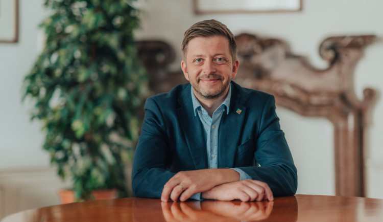 Skupina starostů chce, aby si STAN změnil název, hnutí to odmítá