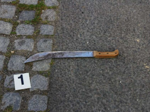 Cyklista s mačetou honil na jižní Moravě agresora