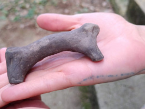 Jihomoravští archeologové se radují. Našli sošku berana bez varlat