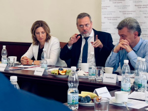 Ministr Blažek řeší energetickou krizi s energetiky, ekonomy i právníky. Výsledek řekne Fialovi