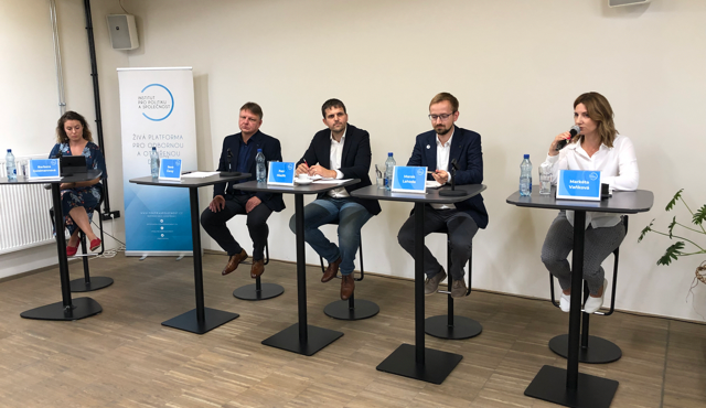 Neschválený územní plán a četníci jak za první republiky. V Brně se utkali uchazeči o primátora