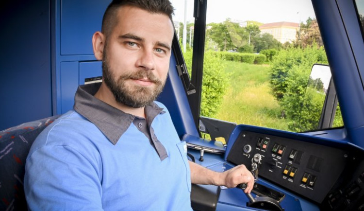 Brněnští autobusáci i šalináři se neoficiálně zlobí. Chtějí více peněz