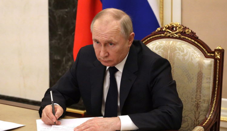 Putinovi nevychází invaze podle plánu, říká expert z Brna