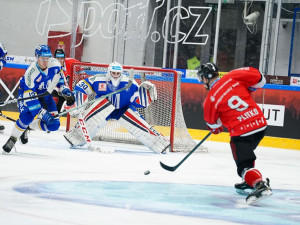 Studenti z Brna obléknou hokejovou výstroj a zahrají si na zaplněném stadionu Komety
