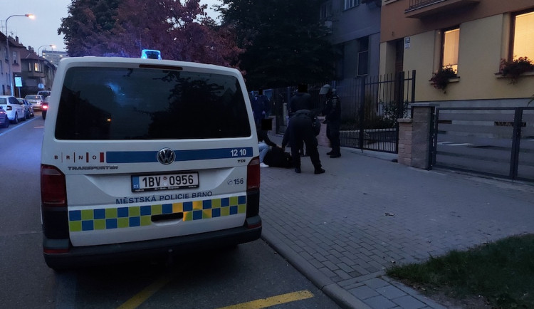 Mezi fotbalovými fanoušky Brna a Sparty se strhla po zápase hromadná bitka