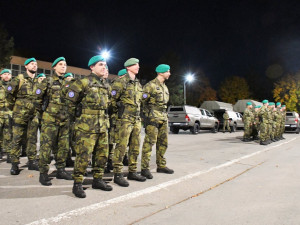 Na hranici se Slovenskem zamířili kvůli nájezdům migrantů vojáci